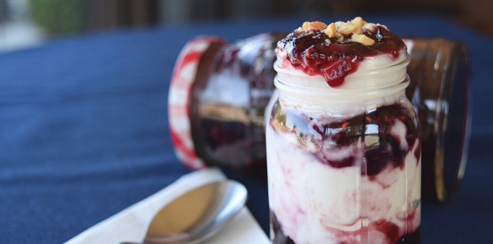 https://www.sensientnaturalingredients.com/wp-content/uploads/2019/05/Dairy_Article-Inner_970x480.jpg